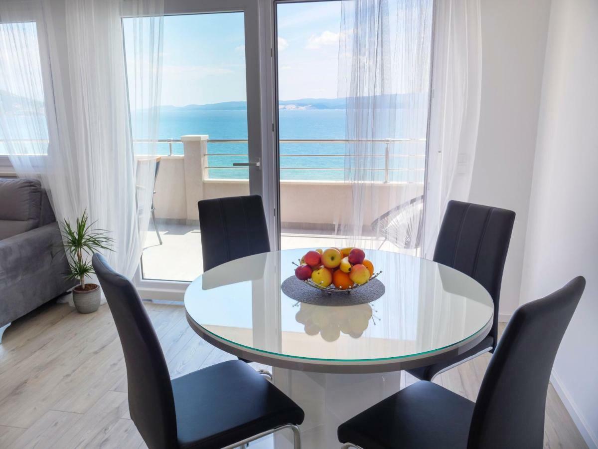 Apartmani Ticinovic Оміш Екстер'єр фото